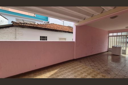 Casa para alugar com 294m², 5 quartos e 5 vagas Casa para alugar com 294m², 5 quartos e 5 vagasVista da Sala 2
