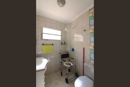 Apartamento à venda com 66m², 2 quartos e 1 vagaBanheiro Social