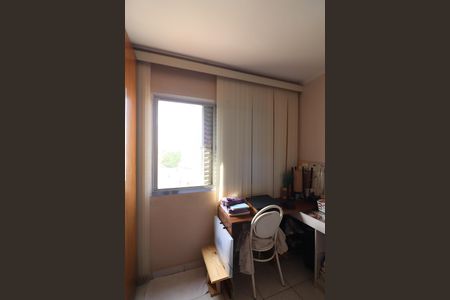 Apartamento à venda com 66m², 2 quartos e 1 vagaQuarto 2