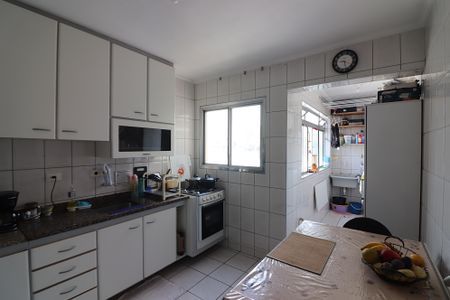 Apartamento à venda com 66m², 2 quartos e 1 vagaCozinha