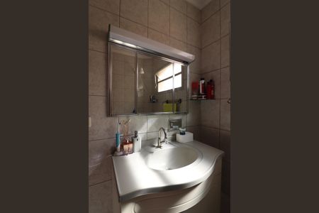 Apartamento à venda com 66m², 2 quartos e 1 vagaBanheiro Social