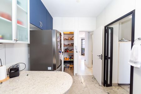 Apartamento à venda com 155m², 4 quartos e 3 vagasCozinha