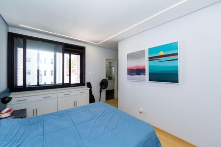 Apartamento à venda com 155m², 4 quartos e 3 vagasSuíte