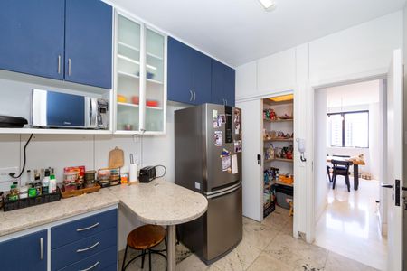 Apartamento à venda com 155m², 4 quartos e 3 vagasCozinha