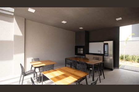 Apartamento à venda com 56m², 3 quartos e 1 vaga Apartamento à venda com 56m², 3 quartos e 1 vagaÁrea comum - Churrasqueira