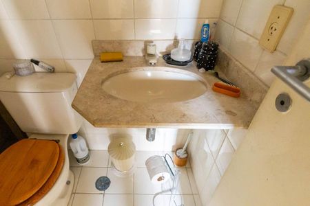 Apartamento à venda com 49m², 2 quartos e 1 vaga Apartamento à venda com 49m², 2 quartos e 1 vagaBanheiro 1