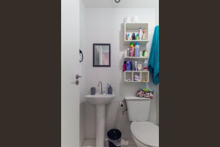 Apartamento à venda com 43m², 2 quartos e 1 vaga Apartamento à venda com 43m², 2 quartos e 1 vagaBanheiro