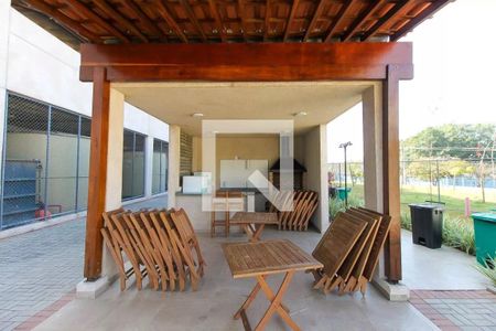 Apartamento à venda com 43m², 2 quartos e 1 vaga Apartamento à venda com 43m², 2 quartos e 1 vagaÁrea comum - Churrasqueira