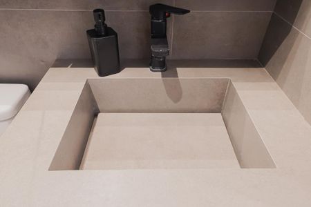 Apartamento à venda com 73m², 2 quartos e 1 vagaBanheiro da Suíte 1