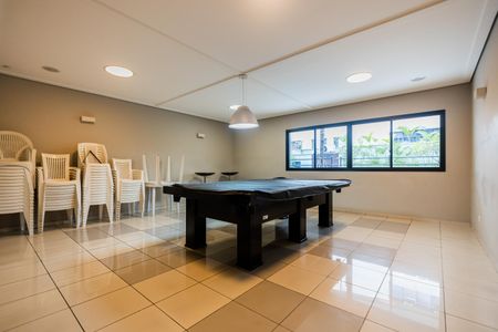 Apartamento à venda com 73m², 2 quartos e 1 vagaÁrea comum