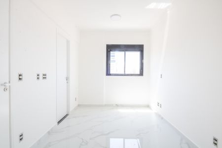 Apartamento para alugar com 82m², 3 quartos e 2 vagas Apartamento para alugar com 82m², 3 quartos e 2 vagasSuíte