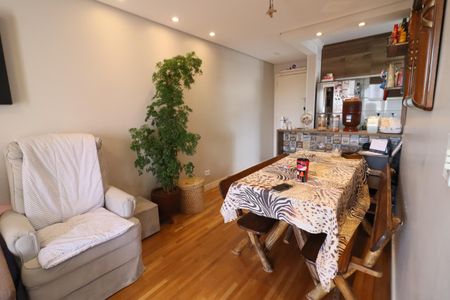 Sala de apartamento para alugar com 2 quartos, 56m² em Santo Antônio, Osasco