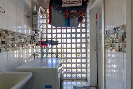 Apartamento à venda com 72m², 2 quartos e 1 vagaÁrea de Serviço