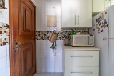 Apartamento à venda com 72m², 2 quartos e 1 vagaCozinha