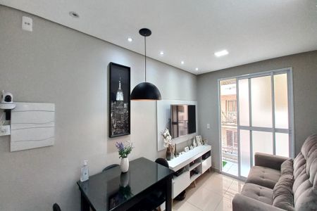 Sala de apartamento para alugar com 2 quartos, 64m² em Jardim do Lago Ii, Campinas
