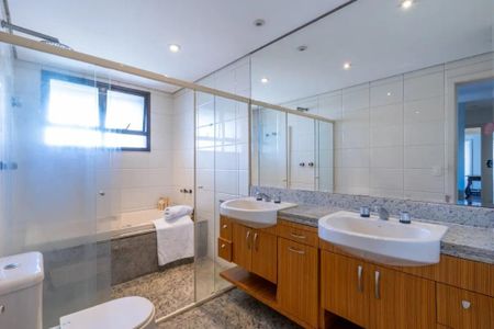 Apartamento à venda com 220m², 3 quartos e 4 vagasFoto 07