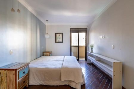 Apartamento à venda com 220m², 3 quartos e 4 vagasFoto 04