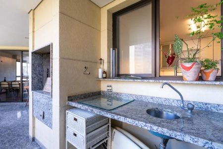Apartamento à venda com 220m², 3 quartos e 4 vagasFoto 14