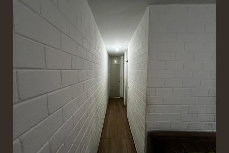 Corredor de apartamento para alugar com 2 quartos, 45m² em Lauzane Paulista, São Paulo