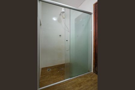 Apartamento à venda com 65m², 2 quartos e sem vaga Apartamento à venda com 65m², 2 quartos e sem vagaBanheiro Social