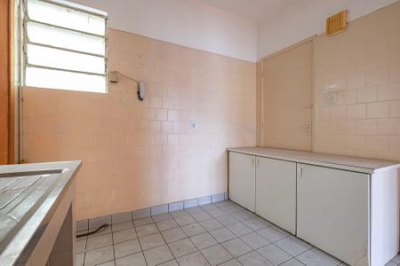 Apartamento à venda com 65m², 2 quartos e sem vaga Apartamento à venda com 65m², 2 quartos e sem vagaCozinha