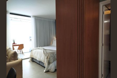 Studio de kitnet/studio para alugar com 1 quarto, 40m² em Vila Gomes Cardim, São Paulo