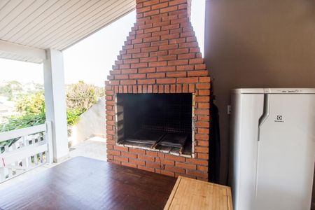 Casa de condomínio à venda com 573m², 4 quartos e 4 vagas Casa de condomínio à venda com 573m², 4 quartos e 4 vagasÁrea gourmet