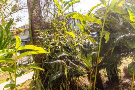 Casa de condomínio à venda com 573m², 4 quartos e 4 vagas Casa de condomínio à venda com 573m², 4 quartos e 4 vagasVista Sala