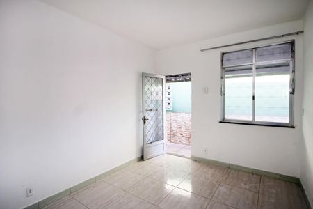 Sala de casa à venda com 1 quarto, 150m² em Irajá, Rio de Janeiro