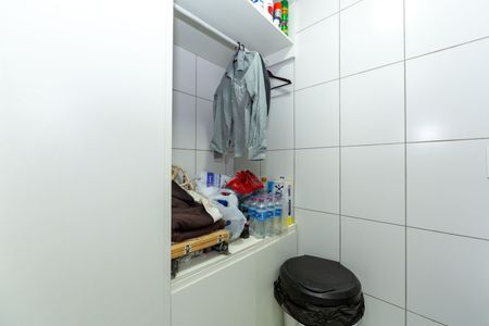 Apartamento à venda com 150m², 3 quartos e 2 vagas Apartamento à venda com 150m², 3 quartos e 2 vagasÁrea de Serviço