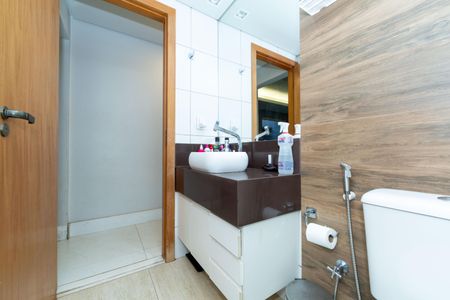 Apartamento à venda com 150m², 3 quartos e 2 vagas Apartamento à venda com 150m², 3 quartos e 2 vagasBanheiro