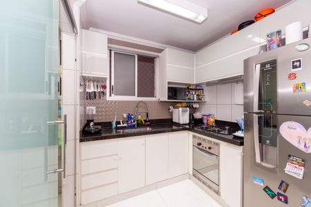 Apartamento à venda com 150m², 3 quartos e 2 vagas Apartamento à venda com 150m², 3 quartos e 2 vagasCozinha