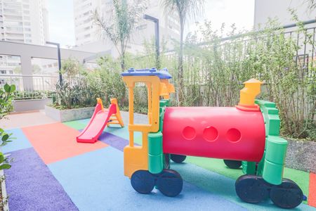 Apartamento à venda com 29m², 1 quarto e sem vaga Apartamento à venda com 29m², 1 quarto e sem vagaÁrea comum - Playground