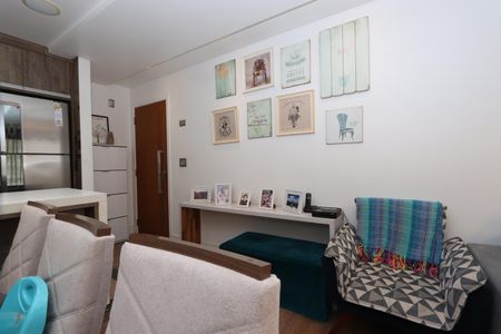 Sala de apartamento à venda com 2 quartos, 75m² em Parque São Lucas, São Paulo
