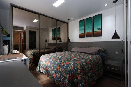 Apartamento à venda com 75m², 2 quartos e 2 vagasSuíte