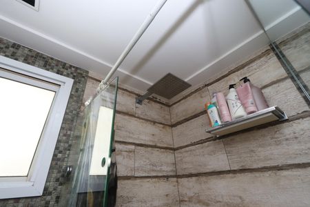 Apartamento à venda com 75m², 2 quartos e 2 vagasBanheiro da Suíte