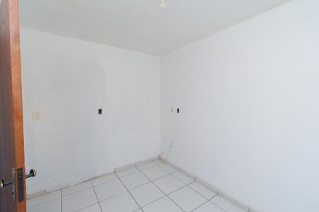 Quarto de casa para alugar com 1 quarto, 40m² em Solar do Barreiro, Belo Horizonte