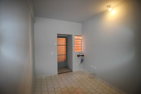 Sala de casa para alugar com 2 quartos, 70m² em Jardim Sao Paulo, Sorocaba