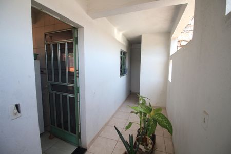 Casa à venda com 100m², 2 quartos e sem vagaÁrea de Serviço