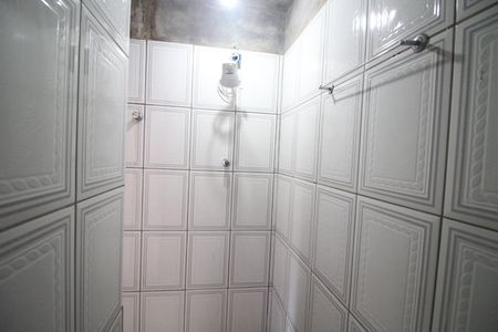 Casa à venda com 100m², 2 quartos e sem vagaBanheiro 1