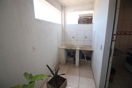Casa à venda com 100m², 2 quartos e sem vagaÁrea de Serviço