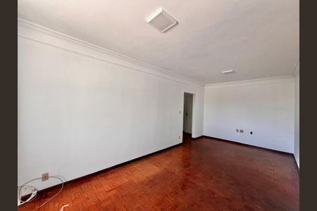 Apartamento à venda com 103m², 2 quartos e 1 vaga Apartamento à venda com 103m², 2 quartos e 1 vagaSala