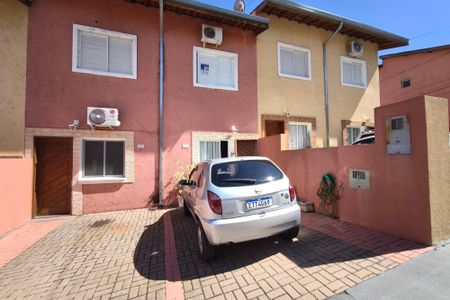 Casa de condomínio à venda com 65m², 2 quartos e 2 vagas Casa de condomínio à venda com 65m², 2 quartos e 2 vagasGaragem