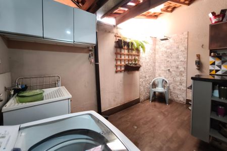 Casa de condomínio à venda com 65m², 2 quartos e 2 vagas Casa de condomínio à venda com 65m², 2 quartos e 2 vagasÁrea de Serviço