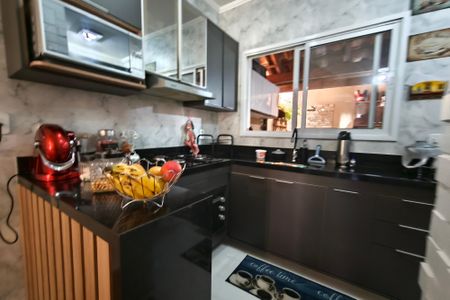 Casa de condomínio à venda com 65m², 2 quartos e 2 vagas Casa de condomínio à venda com 65m², 2 quartos e 2 vagasCozinha