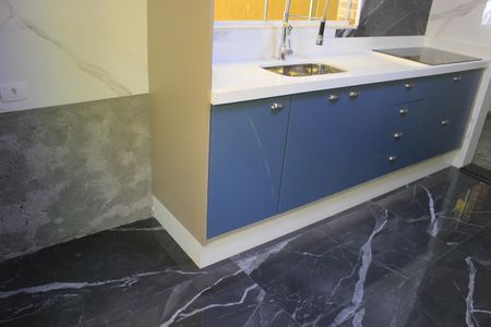 Casa à venda com 350m², 5 quartos e 3 vagasCozinha