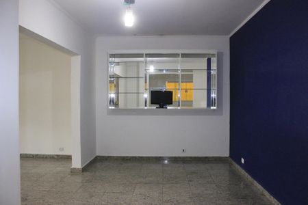 Casa à venda com 350m², 5 quartos e 3 vagasSala
