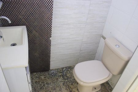 Casa à venda com 350m², 5 quartos e 3 vagasBanheiro do escritório