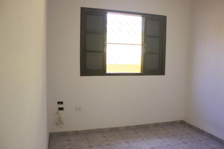 Casa à venda com 350m², 5 quartos e 3 vagasSuíte 1
