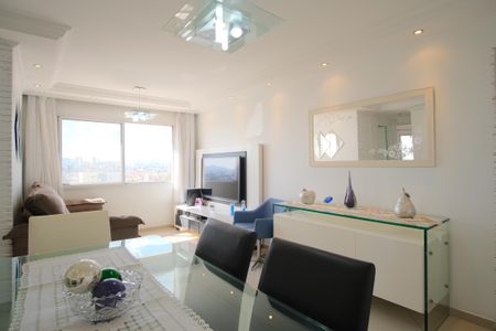 Apartamento à venda com 82m², 2 quartos e 1 vagaSala